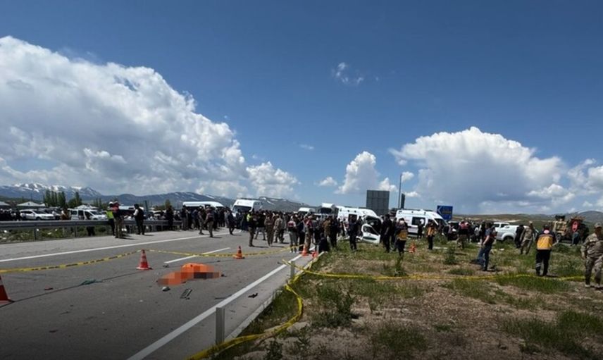 Van’da feci kaza: 4 ölü, 4 yaralı ağır durumda