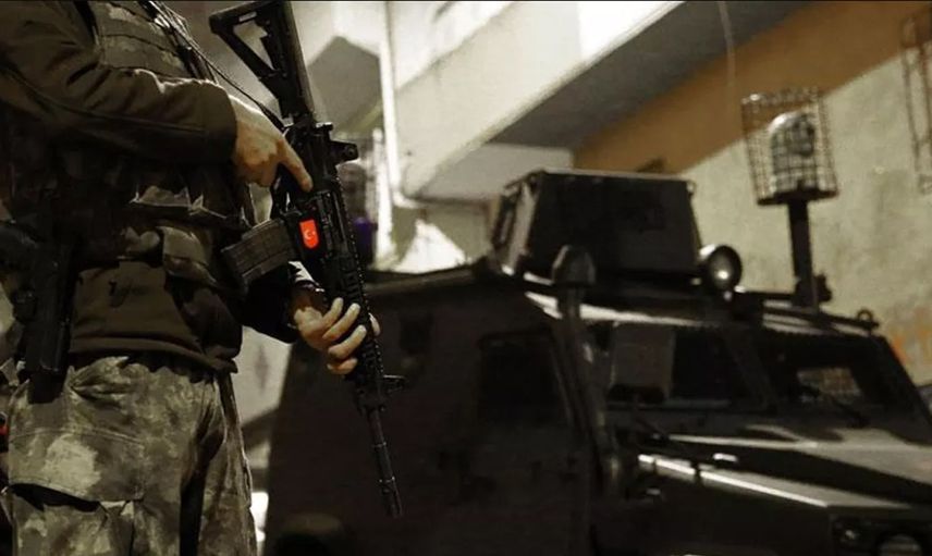 Van'da jandarma ekipleri tarafından PKK terör örgütüne operasyon yapıldı: 8 gözaltı!