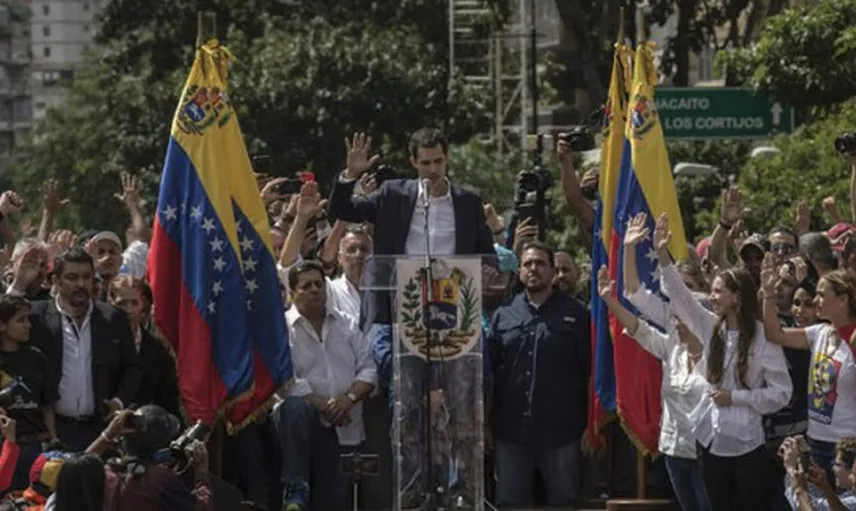 Venezuela'da Muhalifler Tekrardan Sokağa İndi 