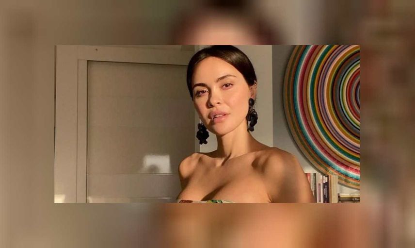 Volkan Demirel'in eşi Zeynep Sever Demirel'den cesur pozlar! Zeynep Demirel derin yırtmaçlı elbisesi ile adeta büyüledi
