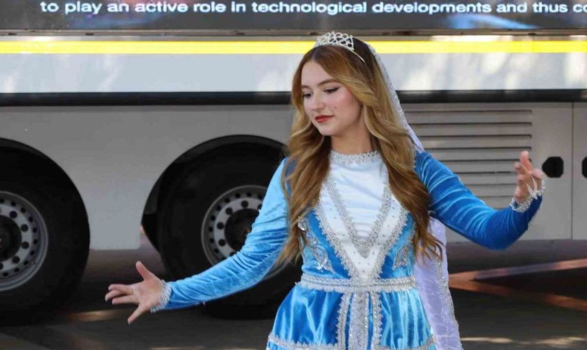 Biçerdöver yangını tarım arazisini etkiledi
