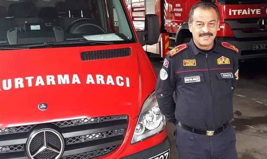 Yangına Müdahale Eden Tecrübeli İtfaiye Eri Olay Yerinde Yaşamını Yitirdi!