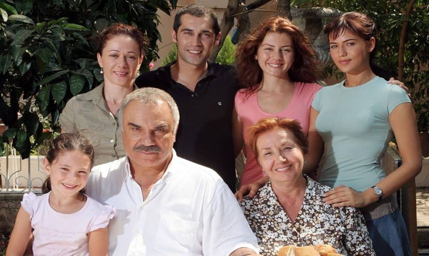 Yaprak Dökümü bugün neden yok, bitti mi? Yaprak Dökümü dizisi artık yayınlanmayacak mı? 26 Ekim 2023 Kanal D yayın akışı