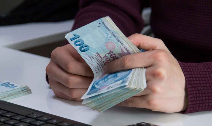 Yargıtay'dan emsal niteliğinde karar: İş arkadaşlarını telefonla gizlice kaydeden kişi tazminatsız kovuldu!