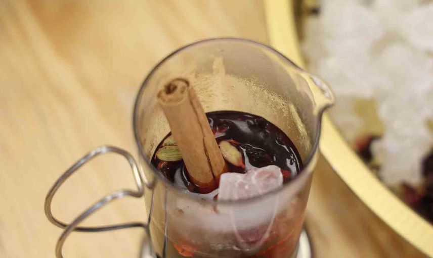 Yaz sıcaklarında doğal serinlik: Hibiskus şerbetinin sağlığa faydaları