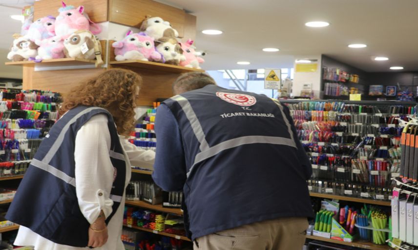 Yeni Eğitim Yılı Öncesi Kırtasiye Ürünleri Denetlendi: Fiyat Etiketi ve Güvenlik Kontrolleri Yapıldı