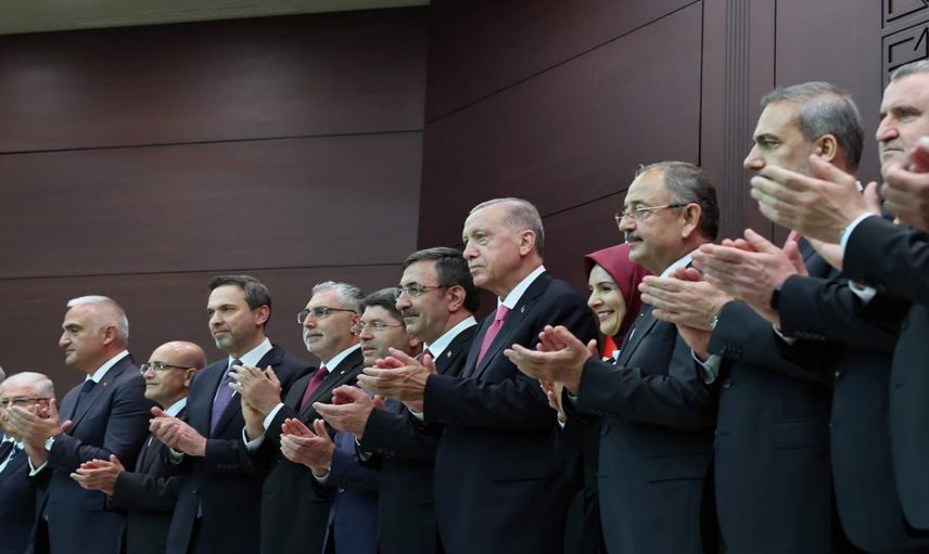 Yeni Kabine dünya basınında: Uluslararası prestijli isimler var