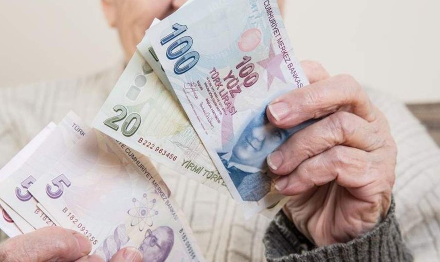Yeni zamla beraber 65 yaş aylığı ne kadar oldu? 65 yaş aylığı şartları değişti mi? İşte 2022 65 yaş aylığı son durum