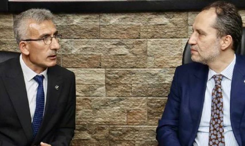 Yeniden Refah Partili belediye başkanı istifa etti