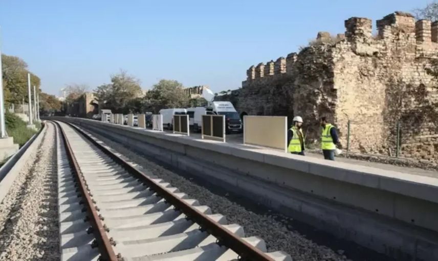 Yepyeni bir ulaşım deneyimi: İstanbul'da ‘Sirkeci-Kazlıçeşme Raylı Sistem ve Yaya Odaklı Proje’ 26 Şubat'ta hizmete açılıyor!