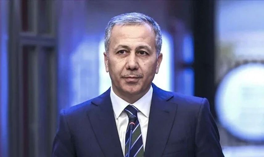 Yerlikaya'dan kayyum eleştirilerine yanıt: Terörle demokrasi yan yana duramaz