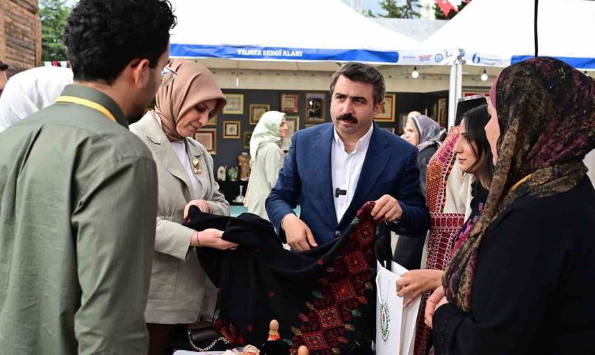 Yıldırım'da kadınların el emeği ile festival coşkusu