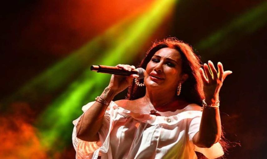 Yıllara meydan okuyan Nükhet Duru kaç yaşında? Nükhet Duru kimdir? İşte, Nükhet Duru'nun bilinmeyen hayat hikayesi..