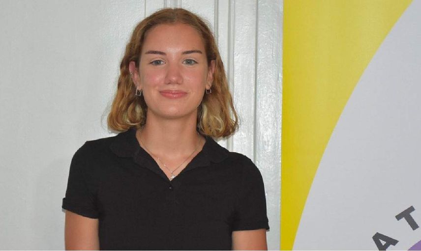 YKS birincisi Selin Aşıkiraz'a sosyal medyadan yapılan yorumlar pes dedirtti! Birinciliği yerine mini eteği konuşuldu