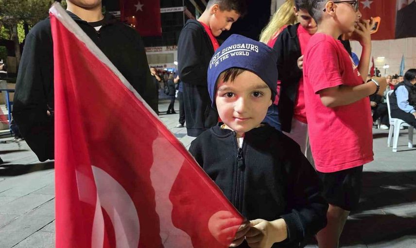 Yozgat'ta 15 Temmuz Demokrasi ve Milli Birlik Günü coşkuyla kutlandı