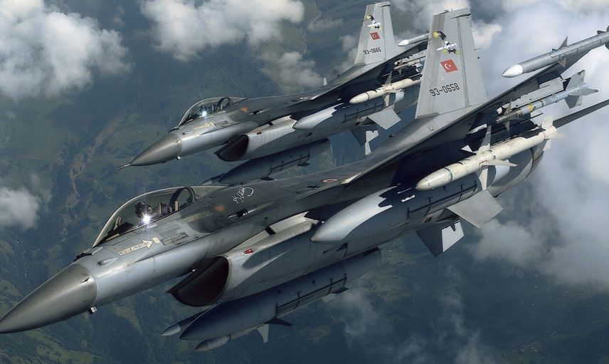 Yunanistan'dan Türk F-16'larına taciz! Karşılık gecikmedi