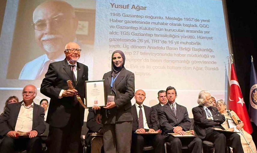 Yusuf Ağar'a Meslekte 50 Yıl Onur Ödülü