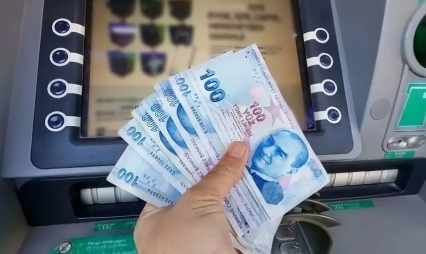 Zamlı Maaşlar Hesaplarda: Memur ve Emekliler İçin Ödeme Takvimi Başladı