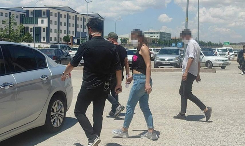 Zehir tacirlerine geçit verilmiyor: Konya'da yapılan operasyonda 8 kişi gözaltına alındı!