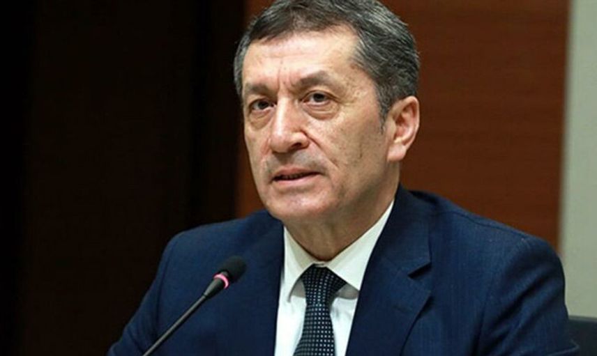  Ziya Selçuk Kimdir?