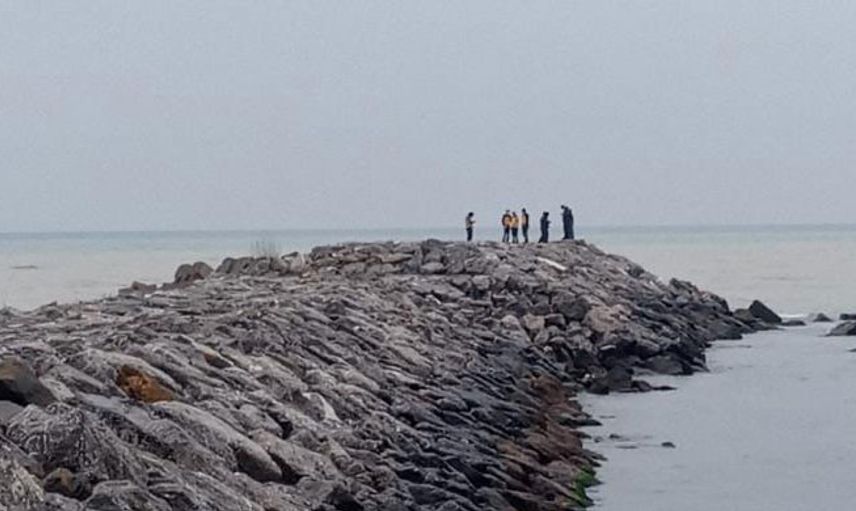 Zonguldak’ta Limanda Yarı Çıplak Bekleyen Bir Gence Ekipler Müdahale Etti