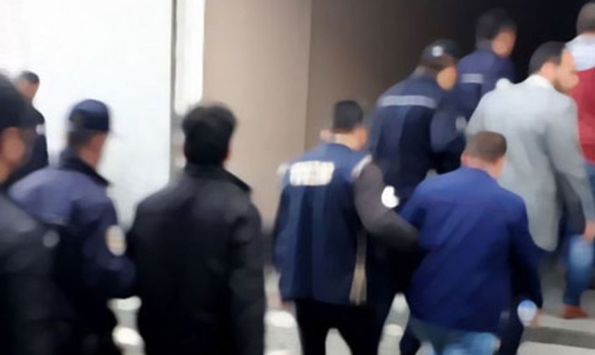 FETÖ'ye yönelik 22 ilde düzenlenen operasyonlarda 51 şüpheli tutuklandı