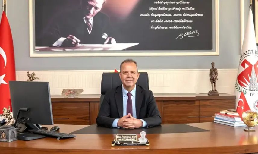 CHP’de bir belediye başkanı daha partisinden istifa etti