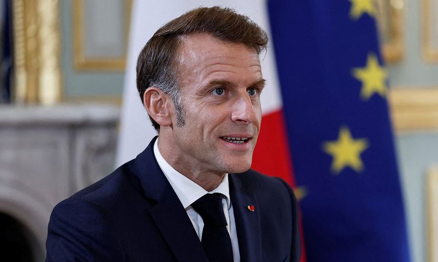 Macron duyurdu: Fransa 15 yaş altına sosyal medyayı yasakladı