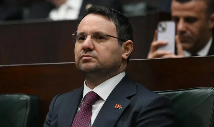 Akın Gürlek’ten Girne’deki gemi faciasına ilişkin açıklama: “Milletimizin başı sağ olsun”