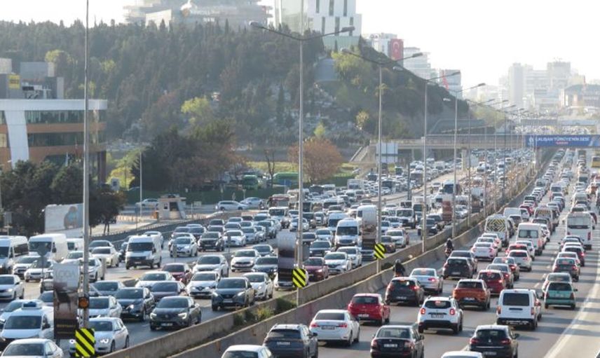 İstanbul Valiliği duyurdu: Bu yollar trafiğe kapatılacak