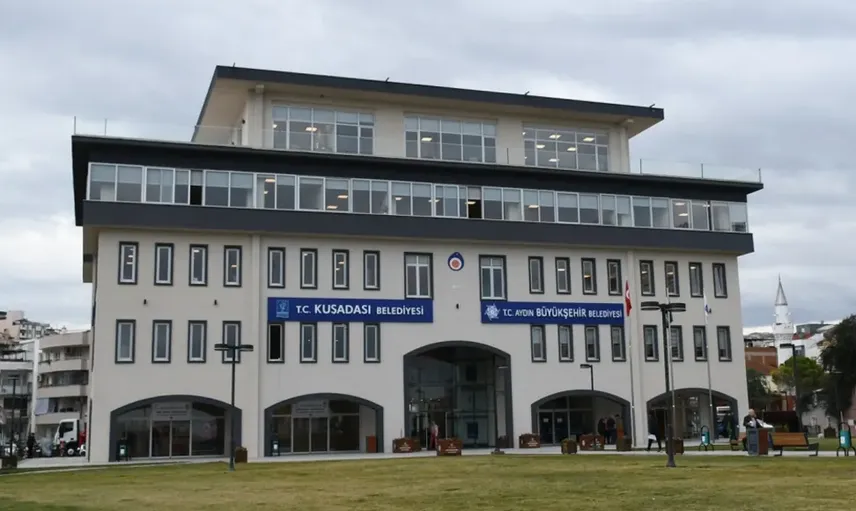Kuşadası Belediyesi soruşturmasında üçüncü dalga: 15 gözaltı