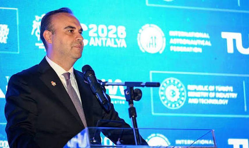 Ay’a Türk imzası: Milli uzay aracı 2027’de yola çıkıyor