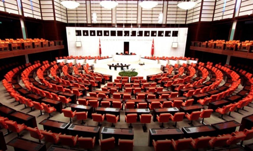 Yükseköğretim teklifi TBMM'de kabul edildi: Öğrenci affı ve akademik düzenlemeler yasalaştı