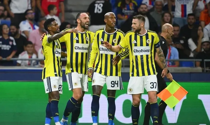 Fenerbahçe, Lyon'u yenerek 18 yıl sonra Şampiyonlar Ligi'ne döndü