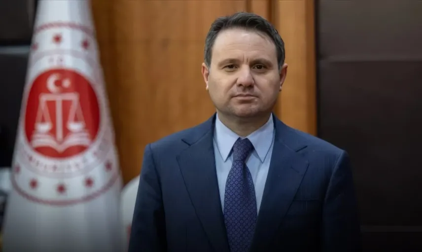Adalet Bakanı Akın Gürlek duyurdu: Yıllardır çözülemeyen iki seri cinayet dosyası aydınlatıldı