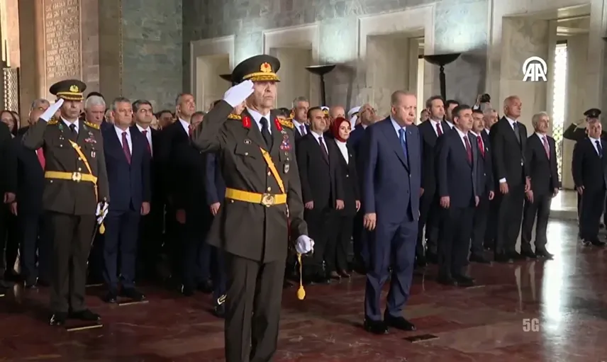 30 Ağustos’un 104. yılında Anıtkabir’de birlik mesajı