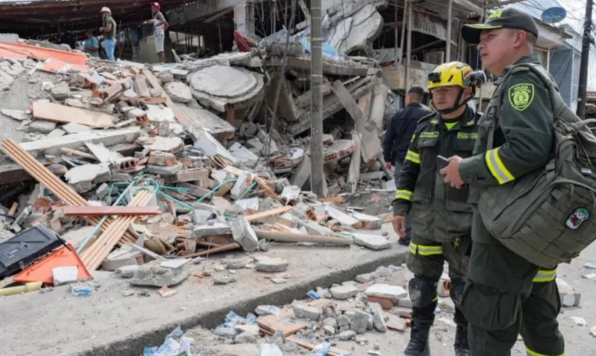 Kolombiya'daki 7,4'lük depremde can kaybı 329'a yükseldi