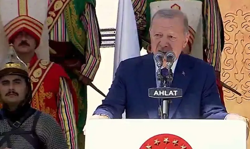 Erdoğan’dan Malazgirt’te güçlü mesaj: “Kazanan Türk milleti olacak”