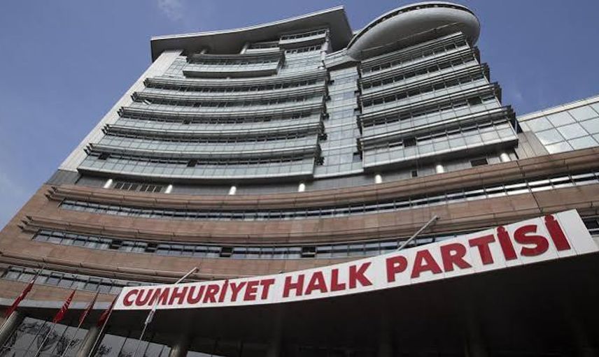 CHP'de kongre öncesi disiplin hamlesi, teşkilatlarda değişim süreci başladı