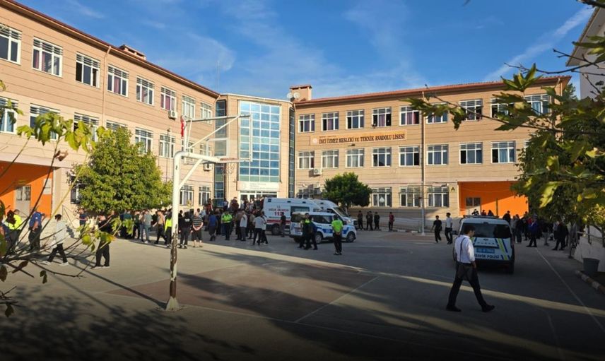 Manisa’da okul yakınındaki saldırıda 10 şüpheli adliyede