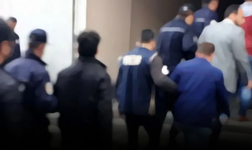 İstanbul merkezli 6 ilde FETÖ operasyonu: 20 gözaltı