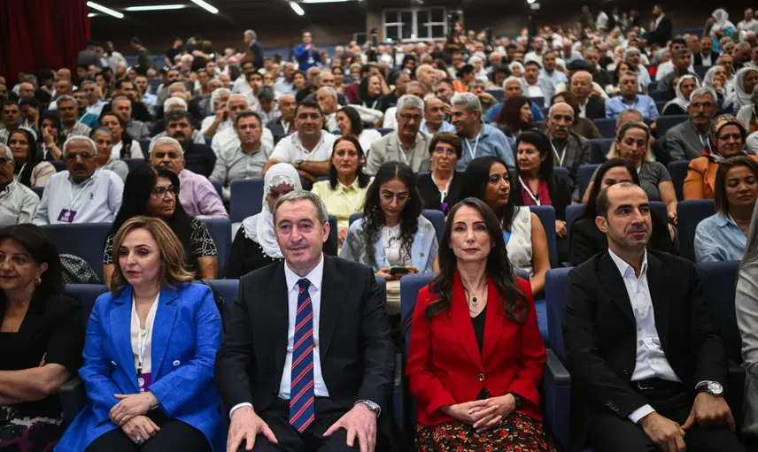 DEM Parti’den isim değişikliği sinyali