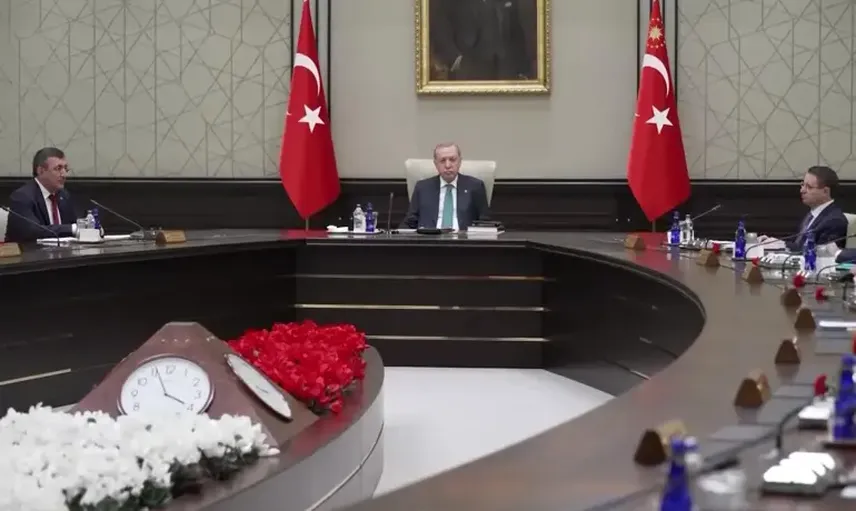 Kabinenin gündemi ekonomi ve bölgesel gelişmeler