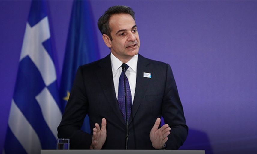 Miçotakis'ten 12 mil mesajı: Vazgeçmedik
