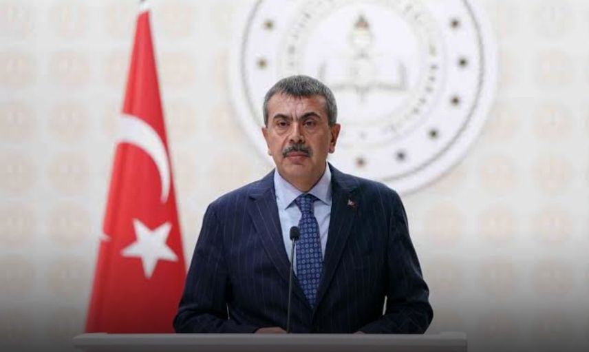 Milli Eğitim Bakanı Tekin'den okul kayıtları, müfredat ve kılık-kıyafet açıklaması