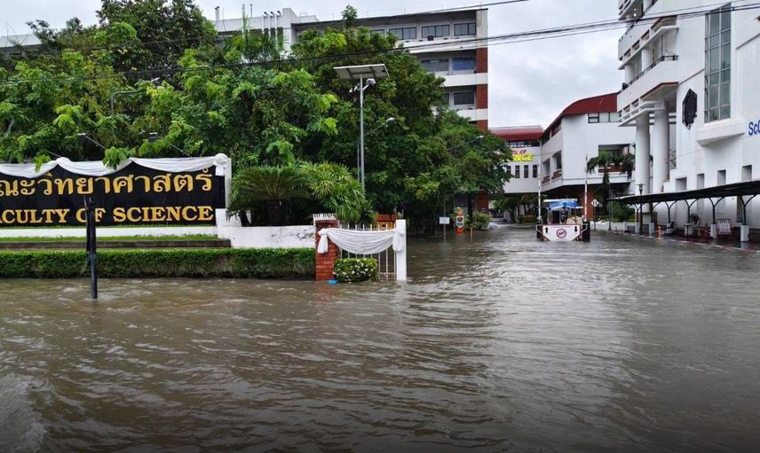 Tayland’ın başkenti Bangkok'u sel vurdu: 50 ilçenin tamamı "afet bölgesi" ilan edildi
