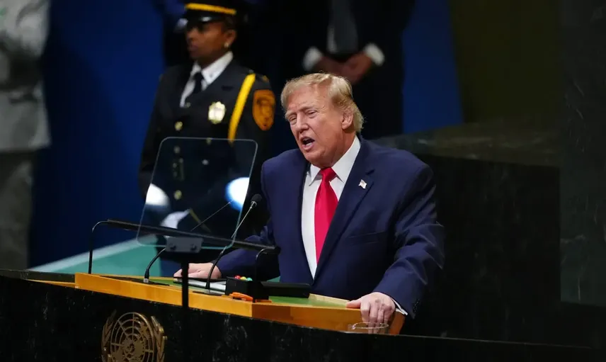 Trump Hürmüz Boğazı’nın adını değiştirdi