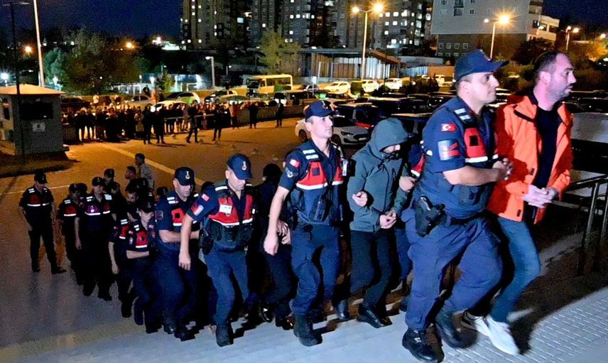 İstanbul’da yatırım dolandırıcılığı operasyonu: 95 şüpheli gözaltında