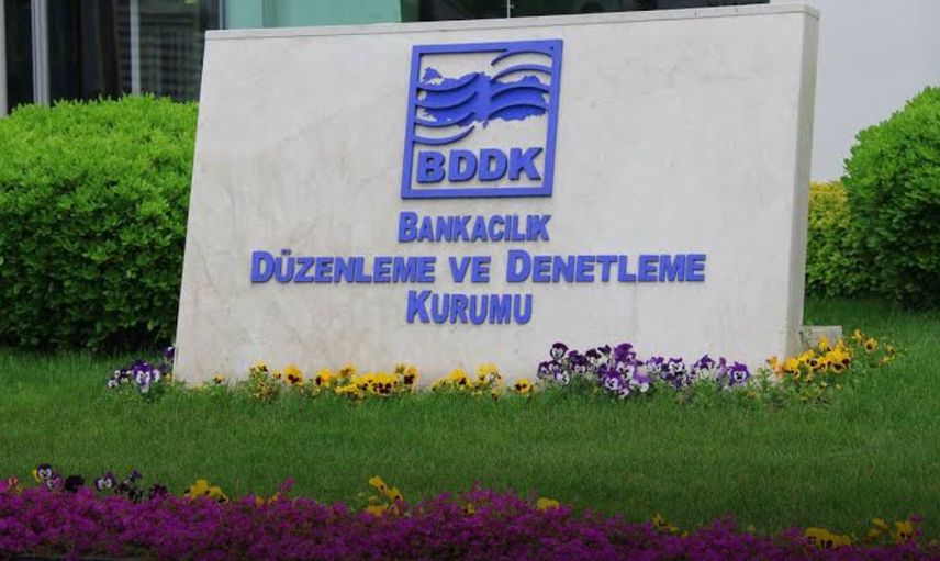 BDDK'dan kritik adım: Kredi kartı asgari ödeme eşiği ve telefon kredisi vadeleri değişti