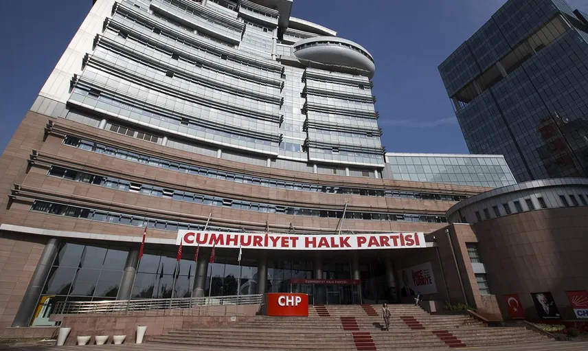 CHP 48 isim partiden ihraç edildi